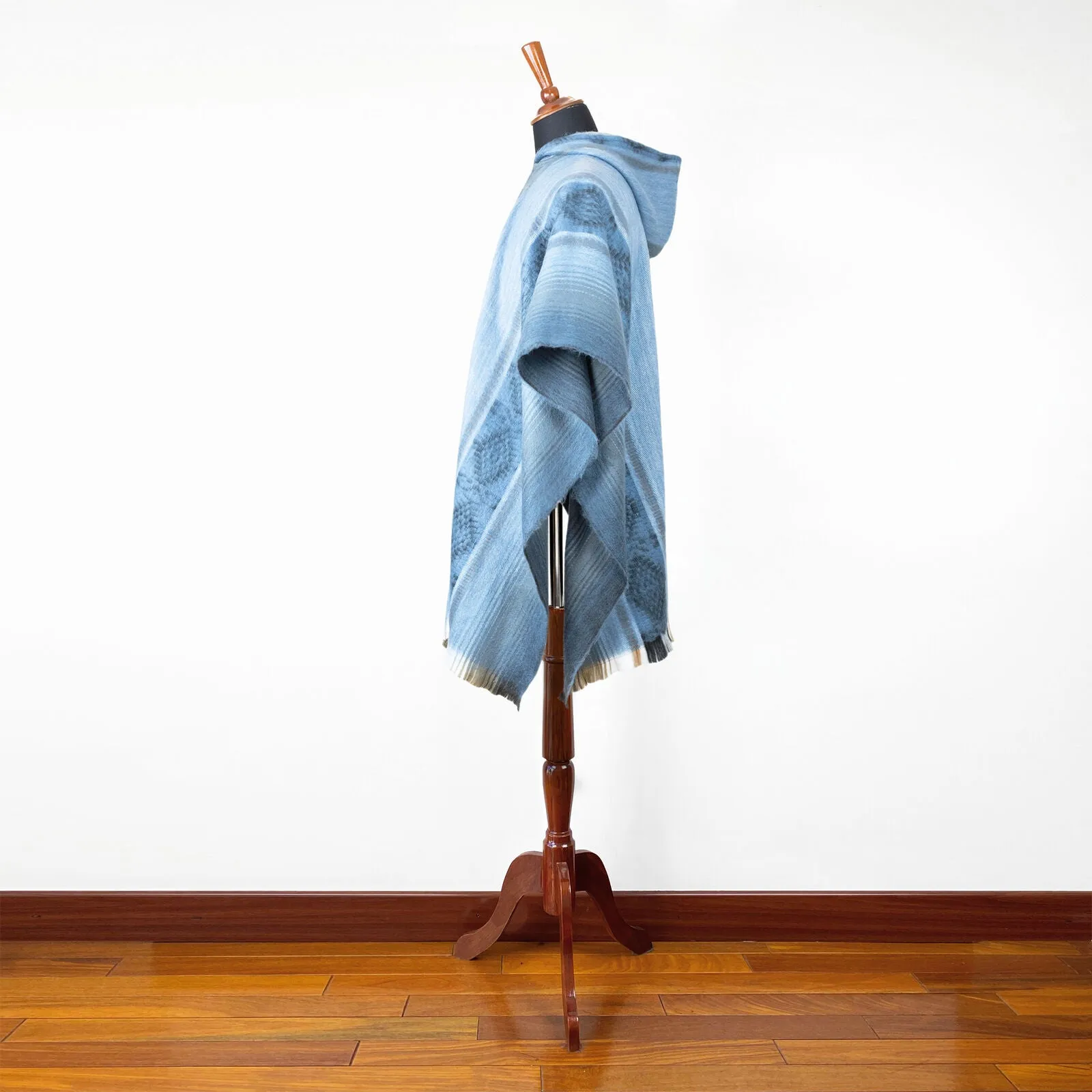 Angumba - Lightweight Baby Alpaca Hooded Poncho - Cloudy Blue - Unisex