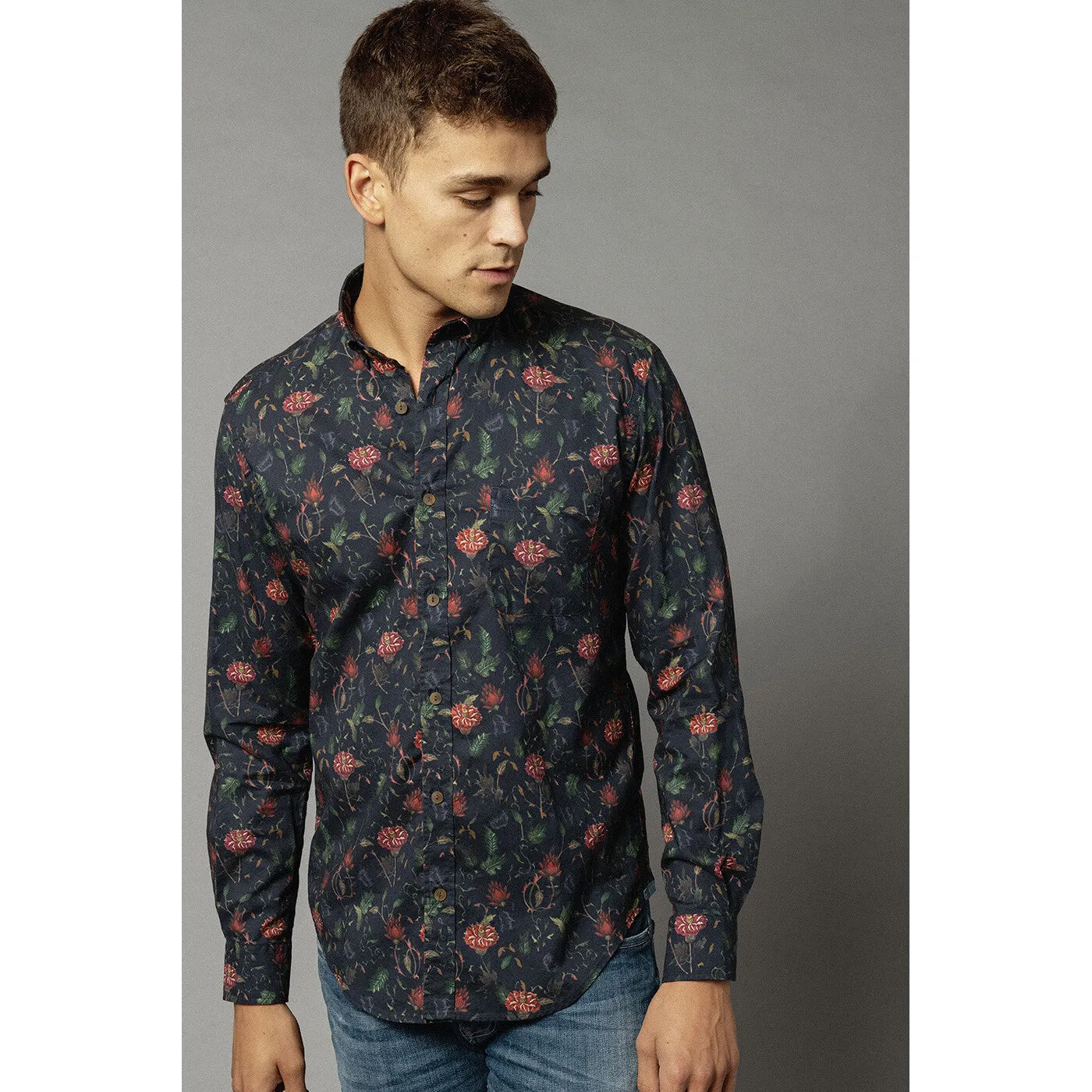 Chemise à manches longues à fleurs