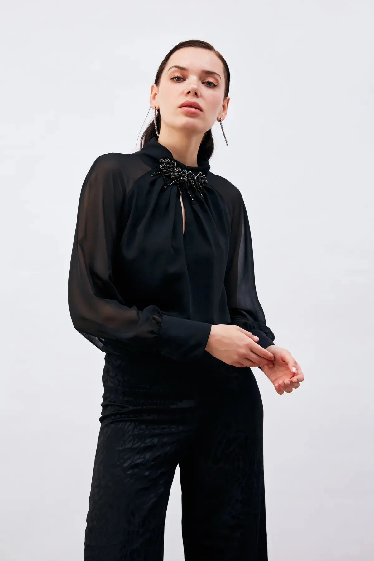 Collar Accessory Blouse - BLACK