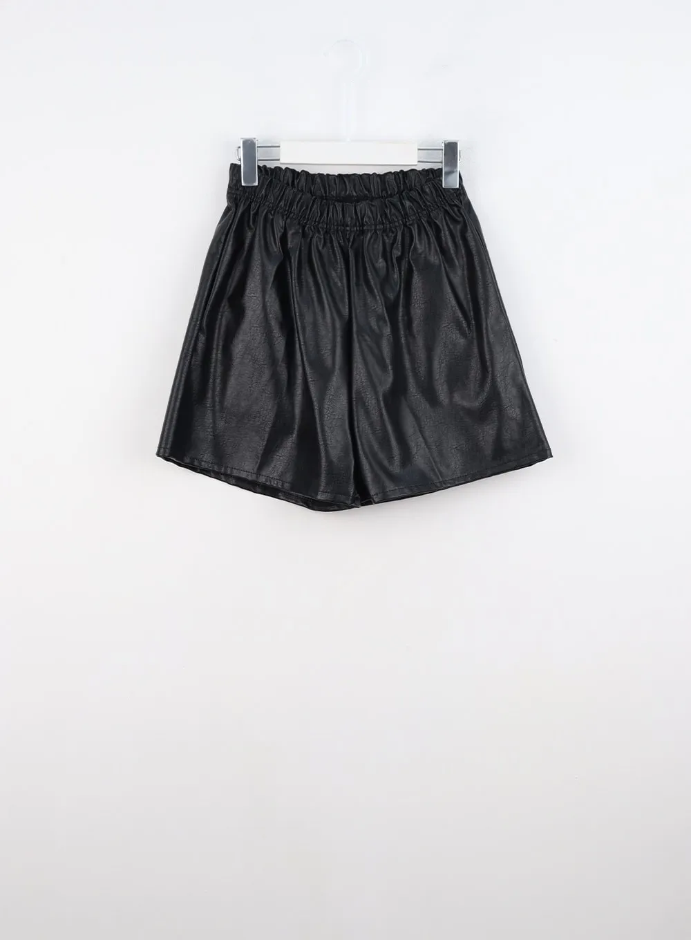 Faux Leather Elastic-Waist Shorts CO323