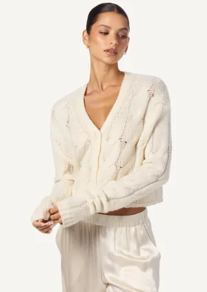 JOLIE V-NK CROPPED CABLE CARDIGAN - GARDENIA