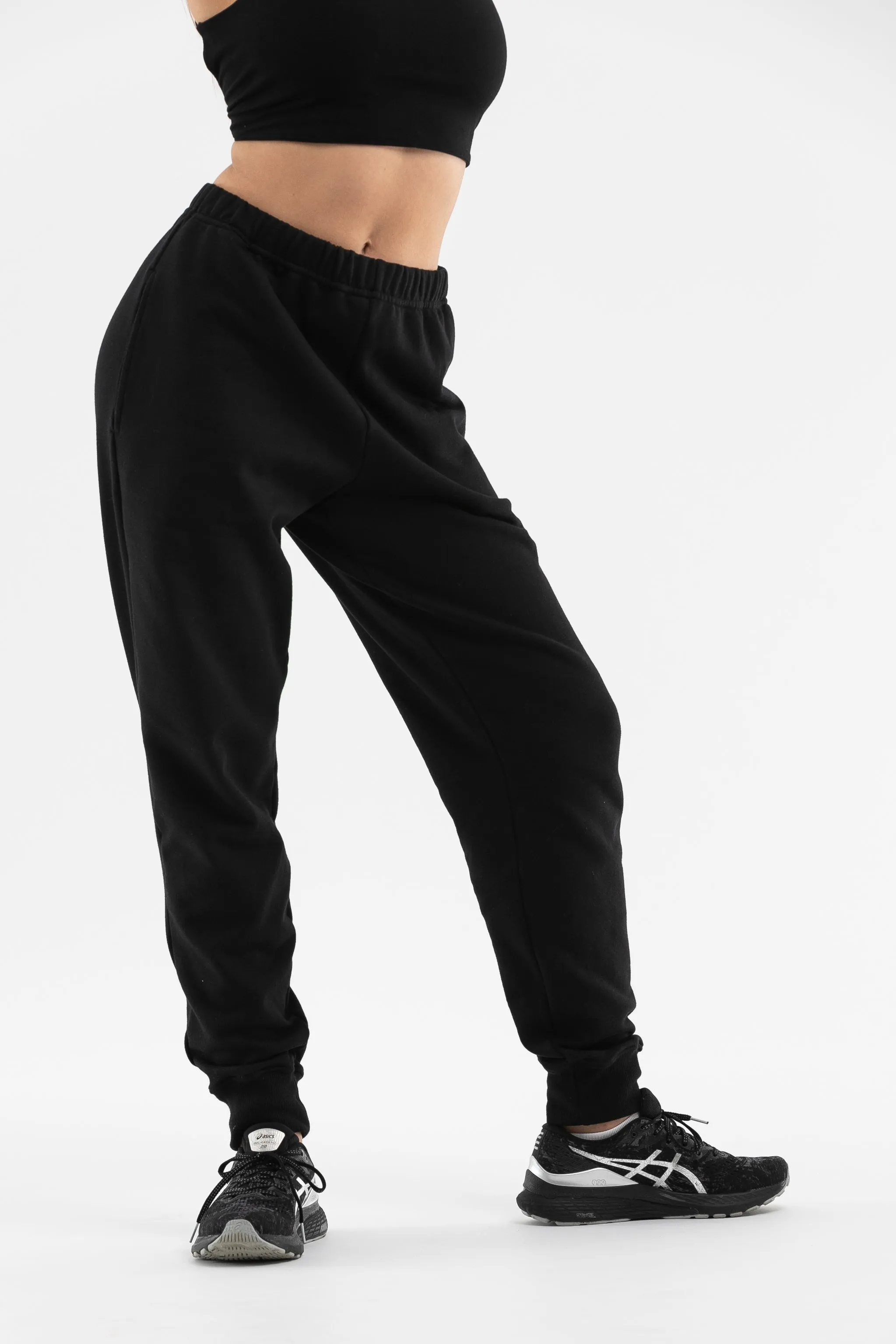 Luna Tapered Leg Pants | Black