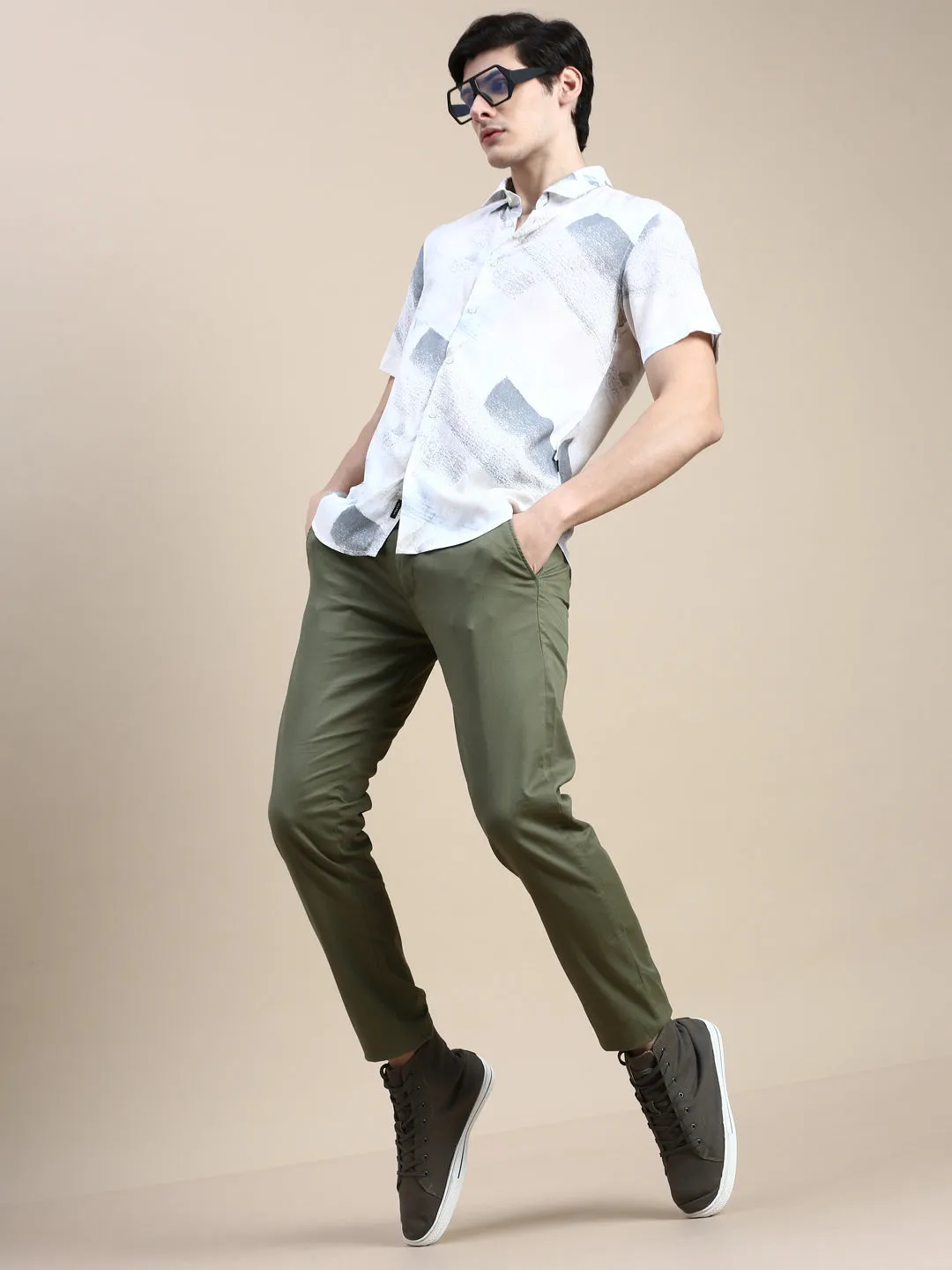 Men Cream Graphics Casual Shirt