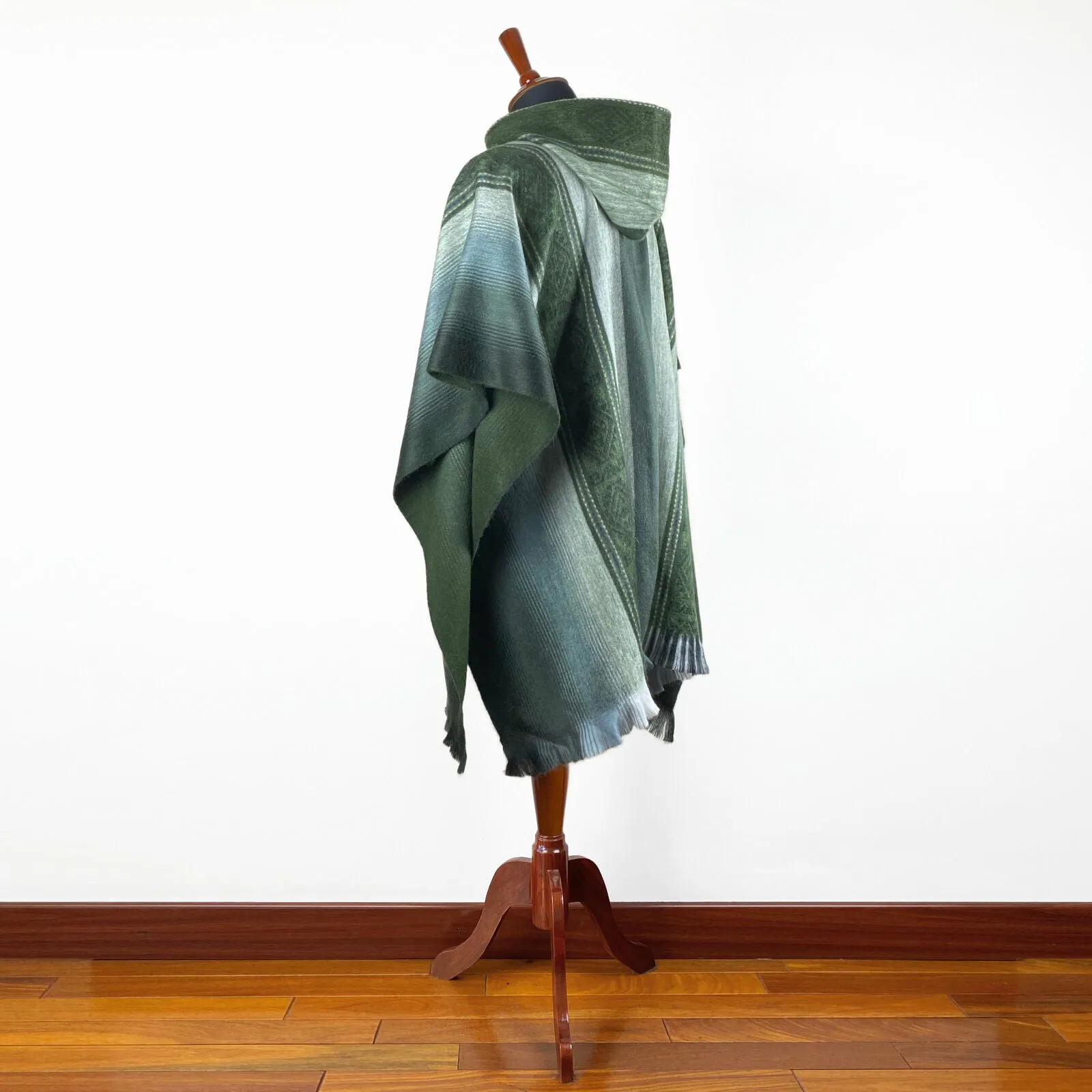 Pichan - Baby Alpaca Hooded Poncho - Dark Green With Diamonds Pattern - Unisex