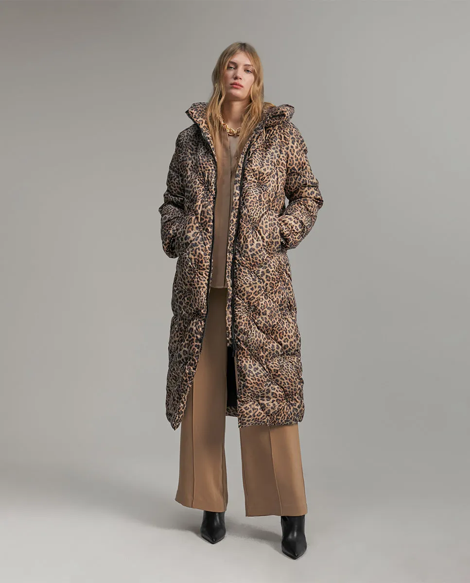 Puffer coat with contrast lining