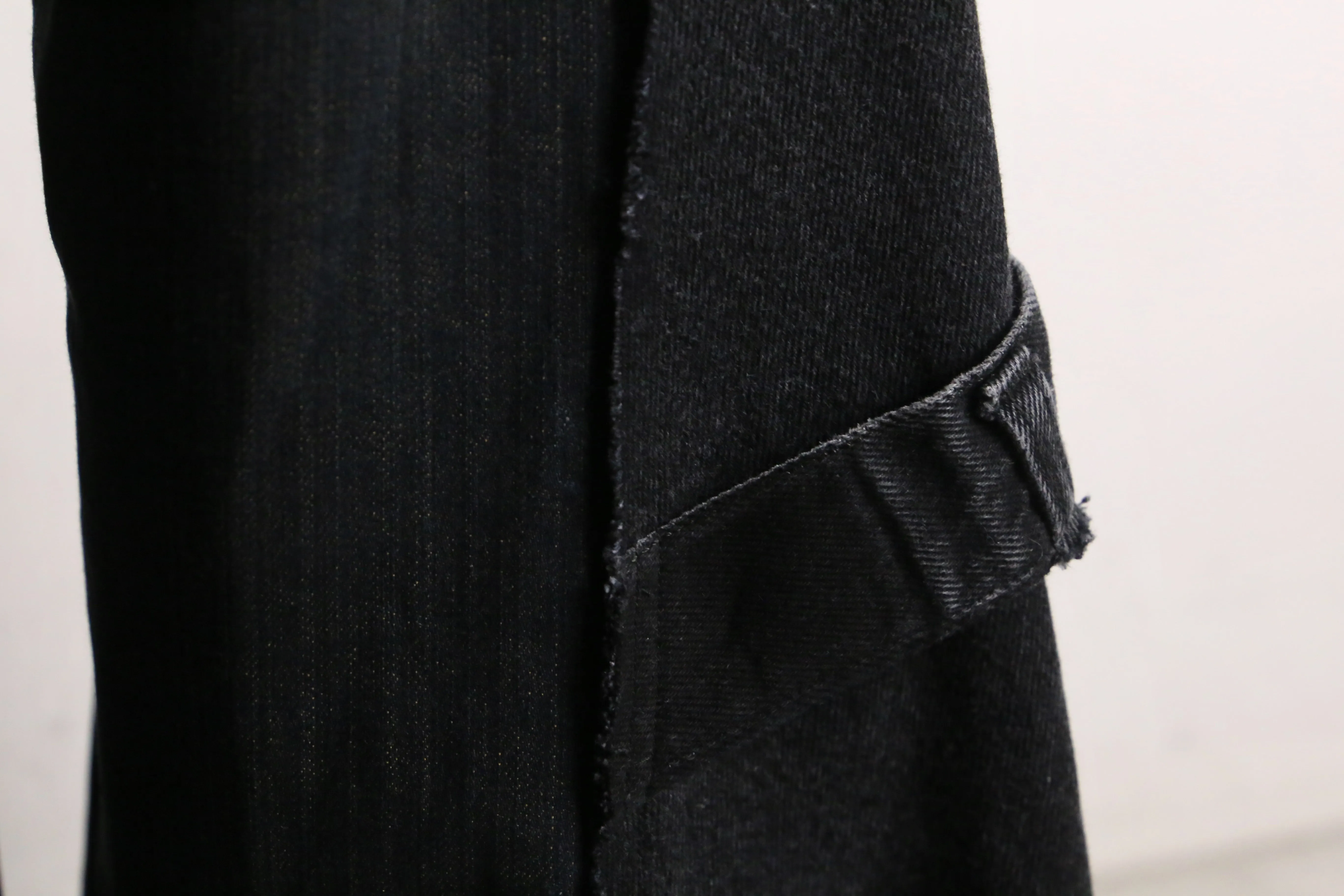 remake "再構築" black side design docking flare denim