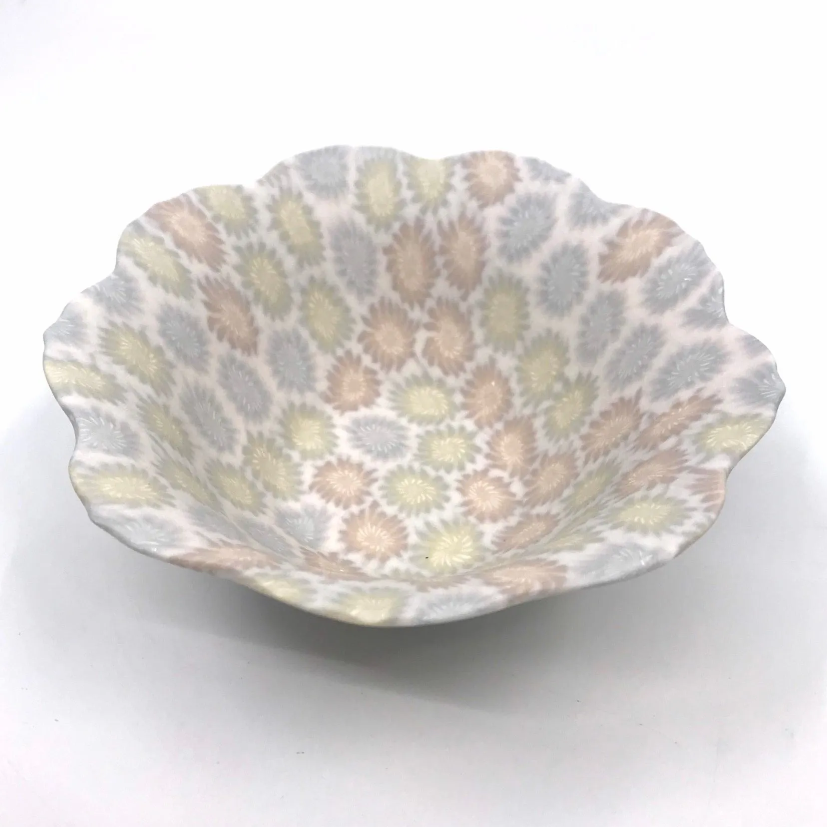 Small nerikomi porcelain floral dish by Eiko Maeda