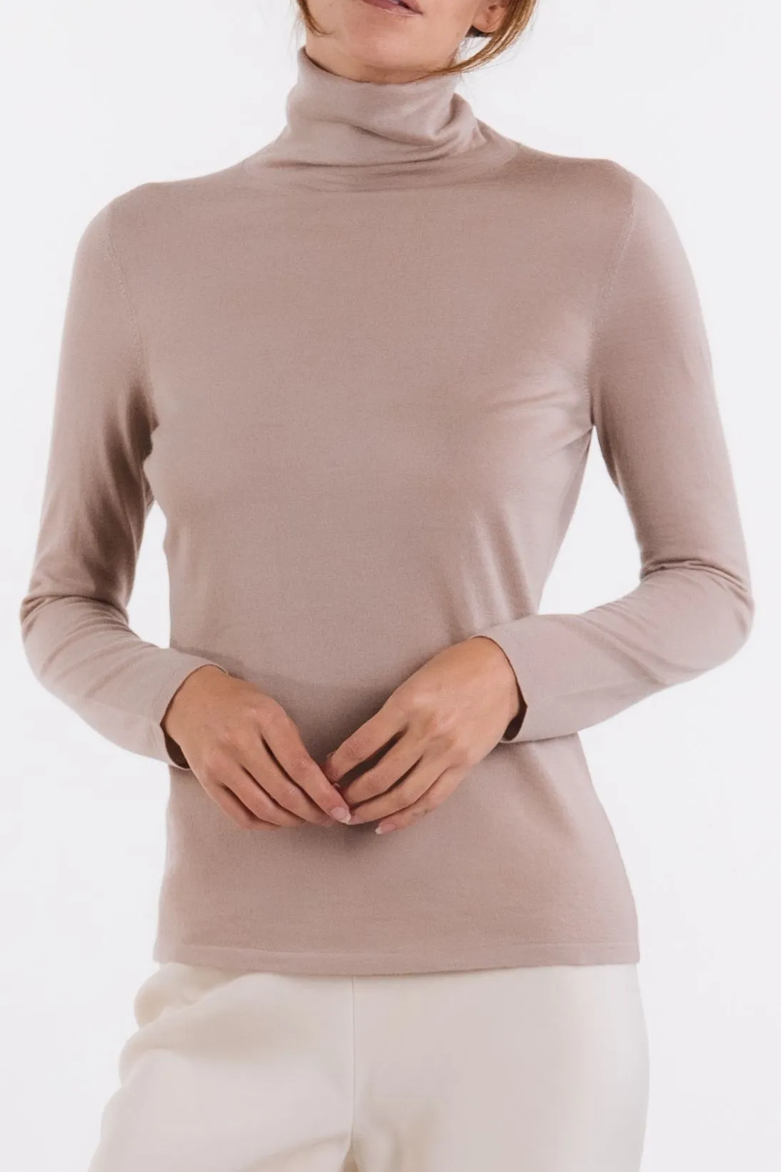 SUPERFINE CASHMERE TURTLENECK